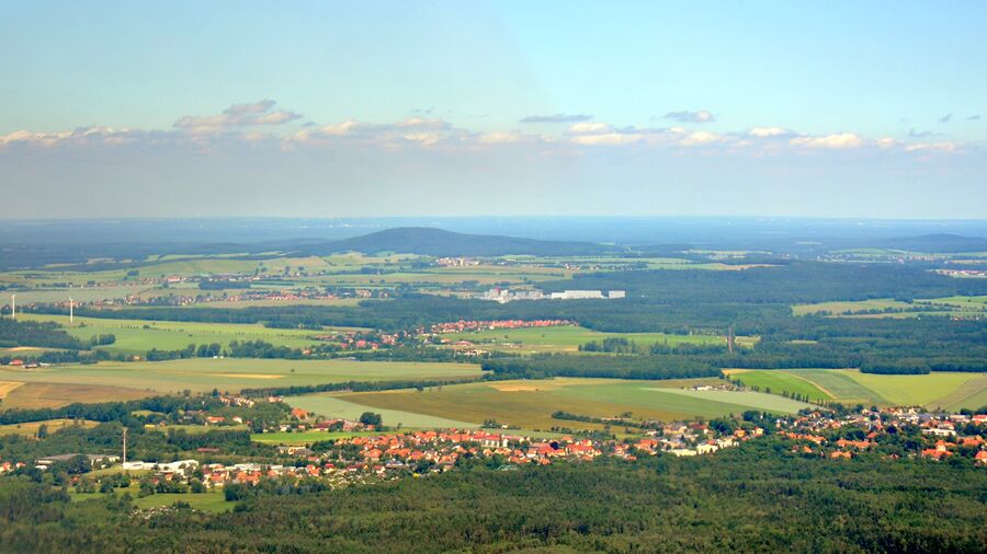 Blick auf Arnsdorf  © D. Naefe